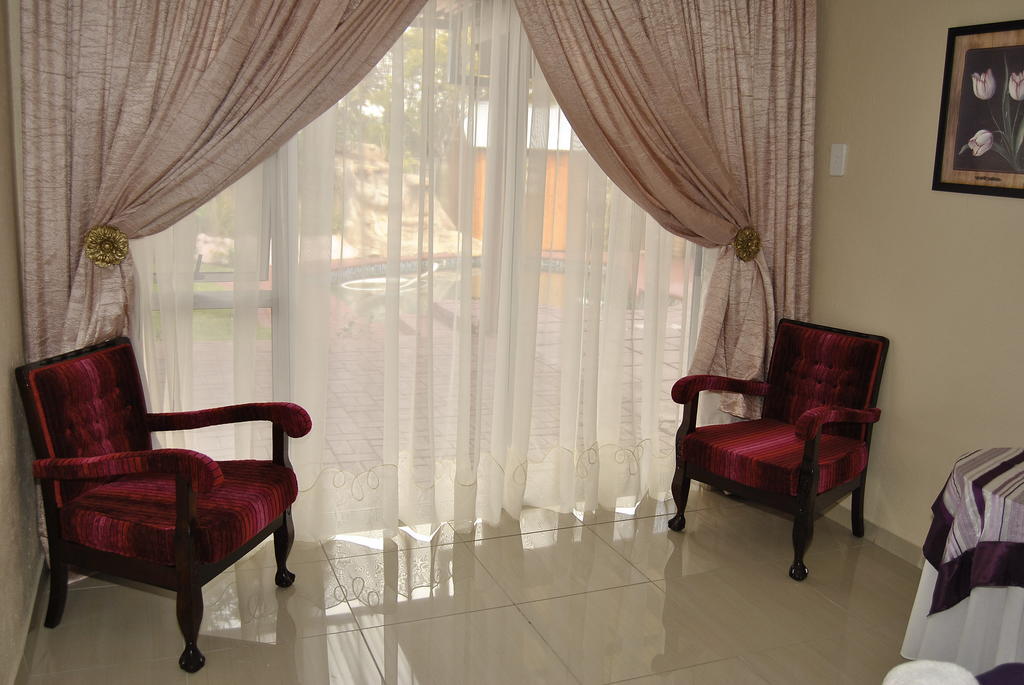 Ethen Guesthouse Polokwane Luaran gambar