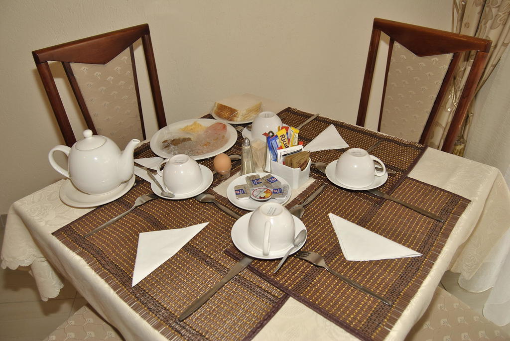Ethen Guesthouse Polokwane Luaran gambar