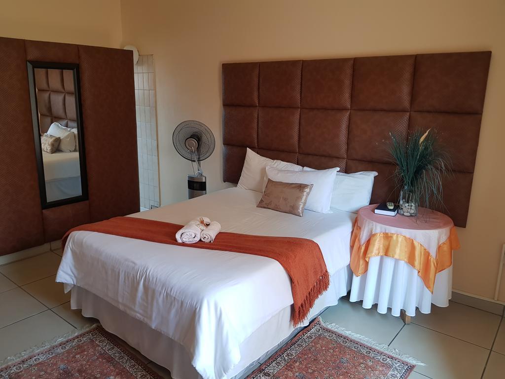 Ethen Guesthouse Polokwane Luaran gambar