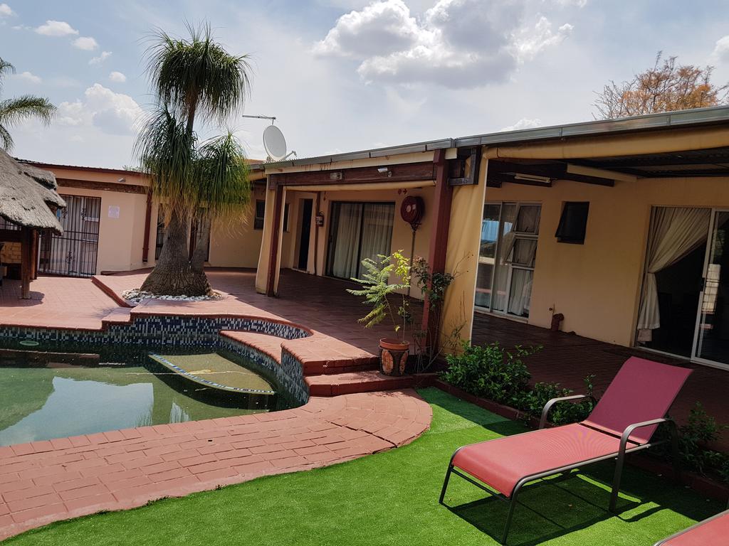 Ethen Guesthouse Polokwane Luaran gambar