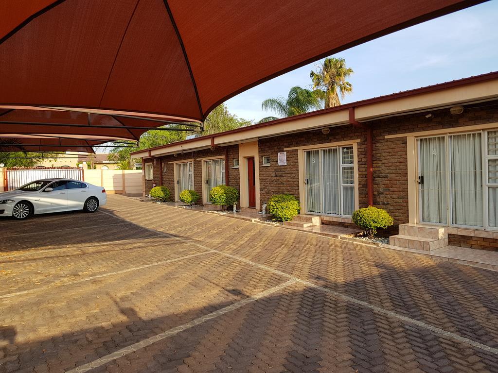 Ethen Guesthouse Polokwane Luaran gambar